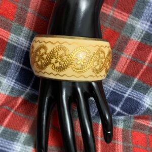 Seafoam Cream & Gold Enamel Ornate Floral Wide Chunky Brass Bangle